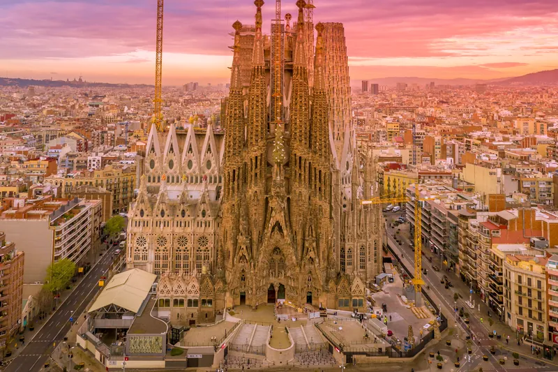 Barcelona Gaudí Architecture Trail