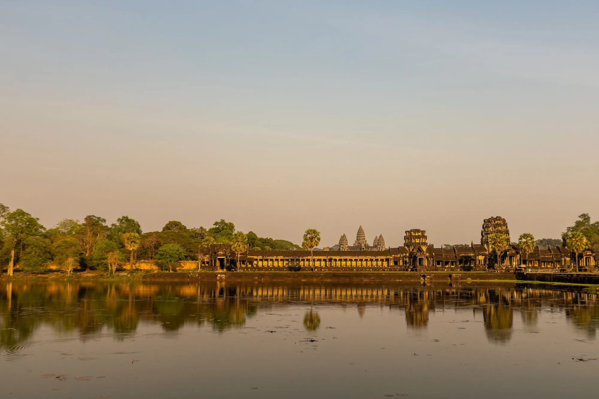 Cambodia Angkor Temple Explorer