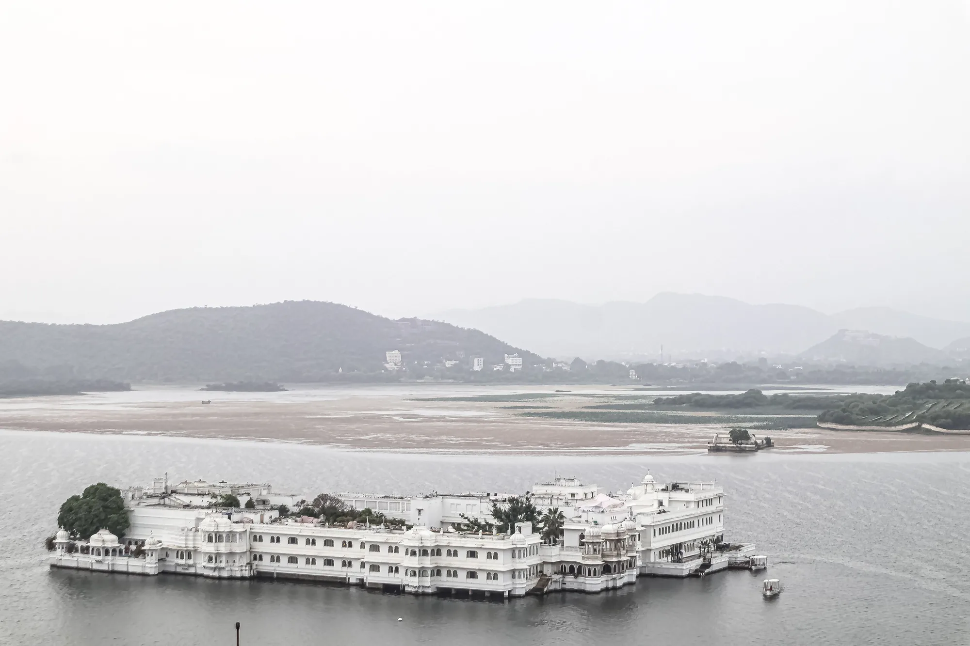 Udaipur: Lake Palace Honeymoon