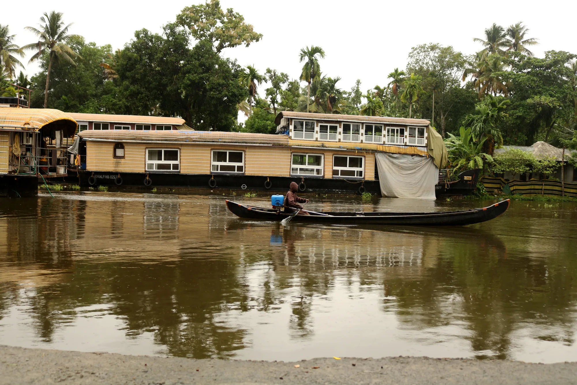 Alleppey Houseboat Weekend