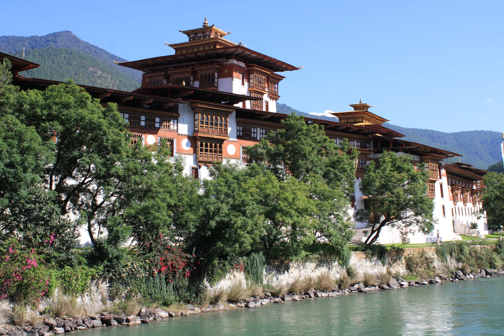 Bhutan Punakha Valley & Festival Special