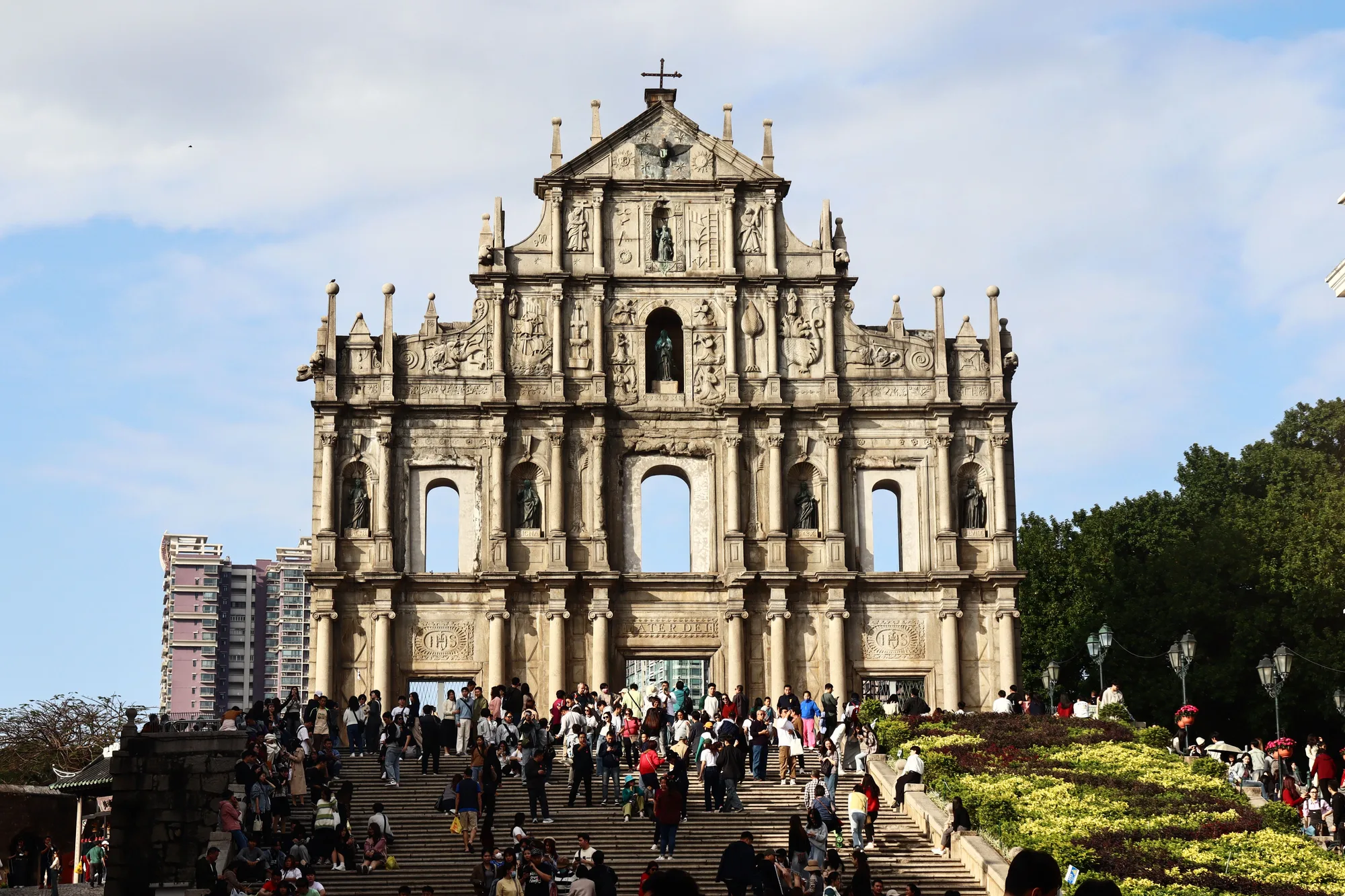 Ruins of St. Paul's travel 1