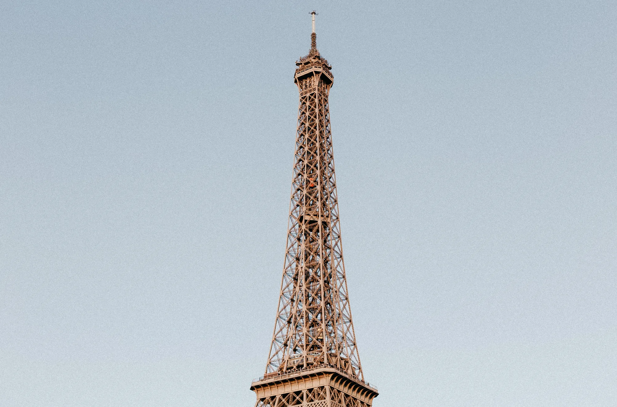 Paris Icons & Loire Châteaux