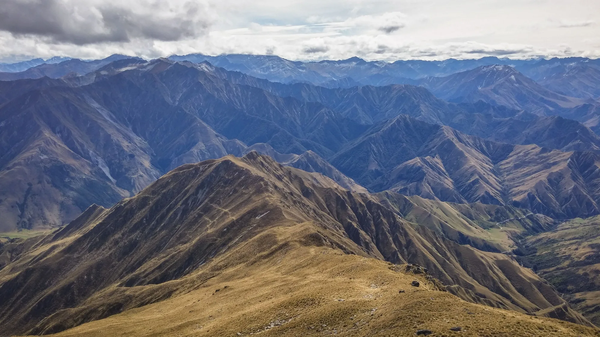 New Zealand: Edge of Adventure