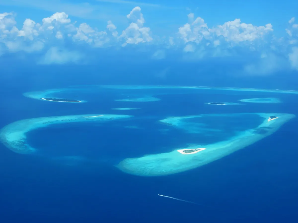 Baa Atoll travel 1