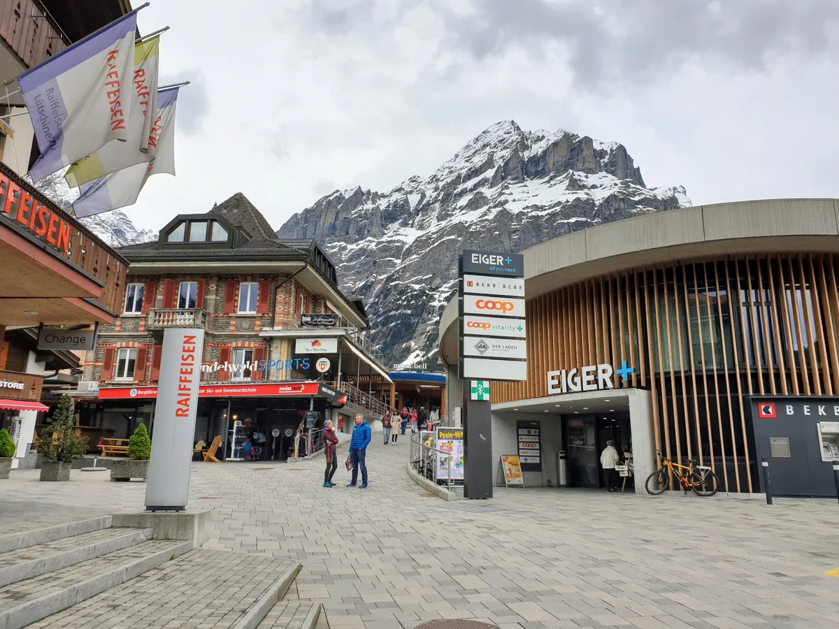 Grindelwald travel 1