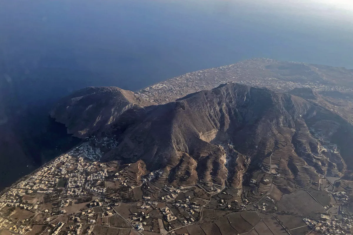 Santorini travel 1